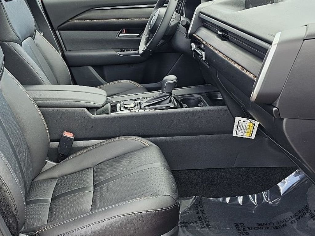 New 2026 Wind Chill Pearl Mazda Premium AWD image 18