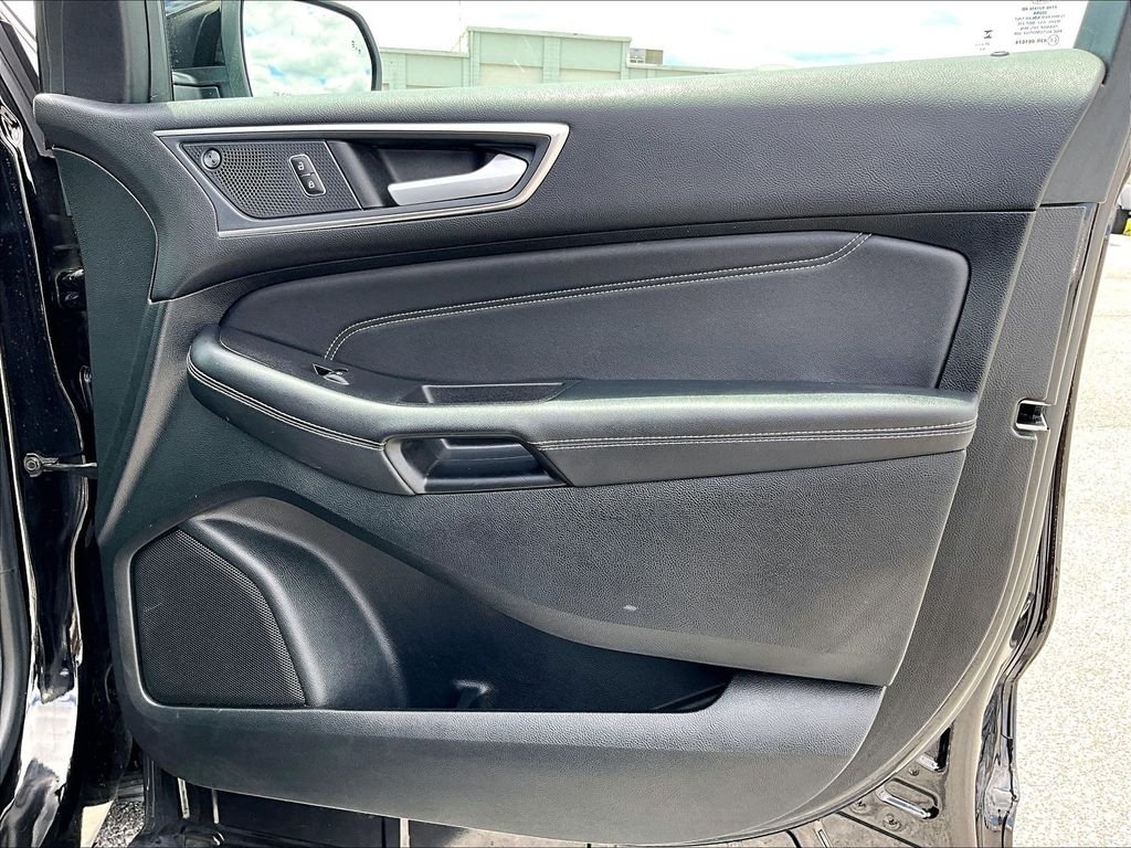 Used 2024 Black Ford Titanium image 12