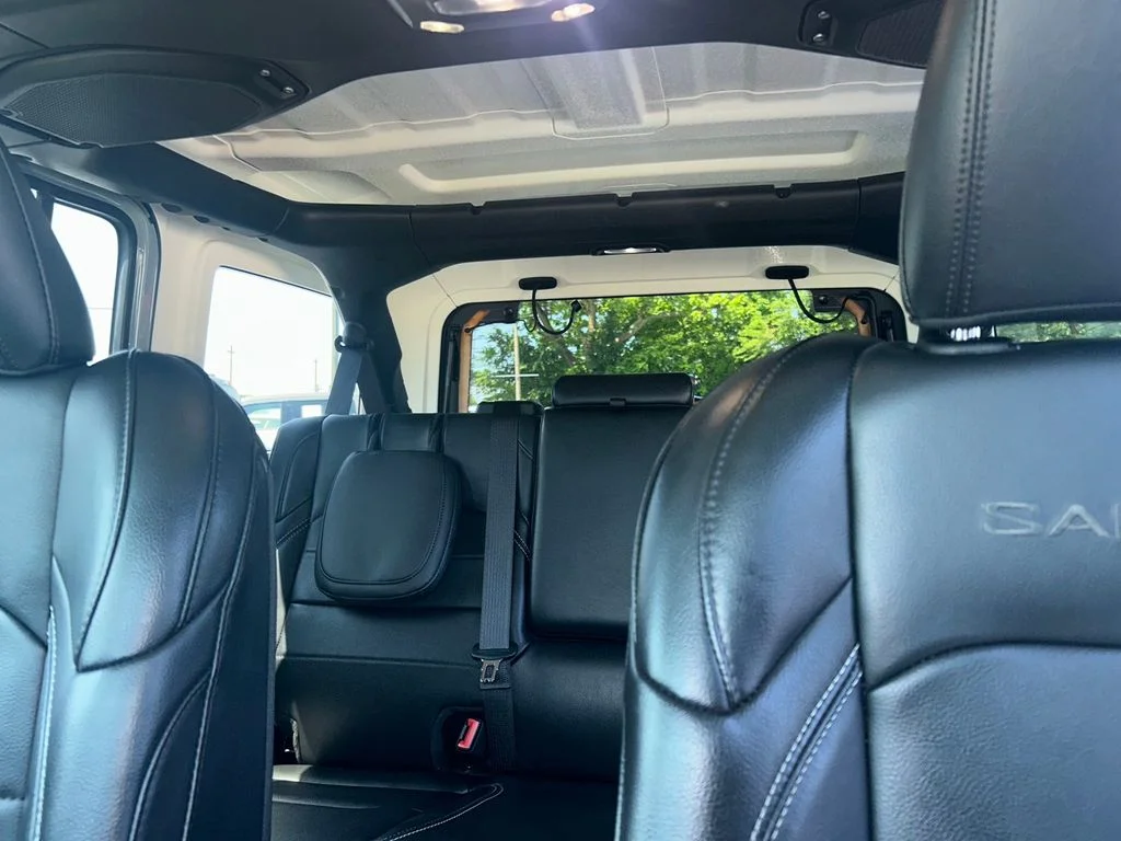 Used 2023 Gray Jeep Sahara 4xe image 11