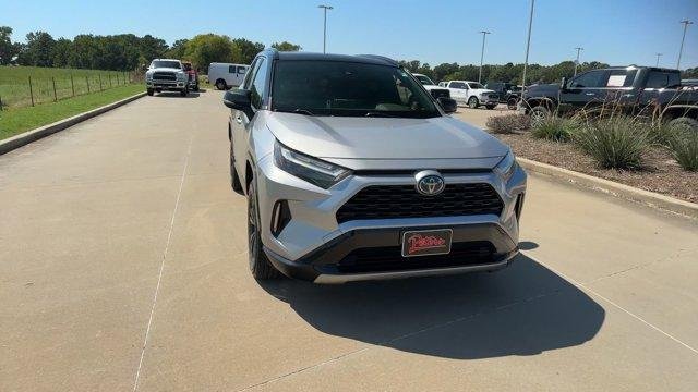 Used 2022 Silver Toyota Hybrid XSE image 4