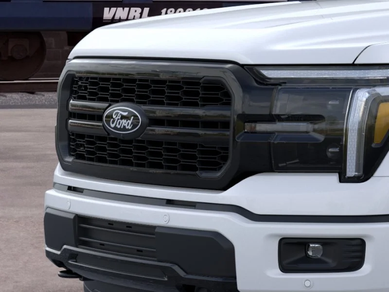 New 2026 Star White Metallic Tri-Coat Ford Lariat® image 39