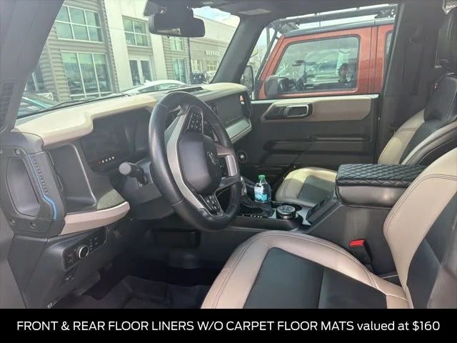 Used 2024 Gray Ford Wildtrak image 9