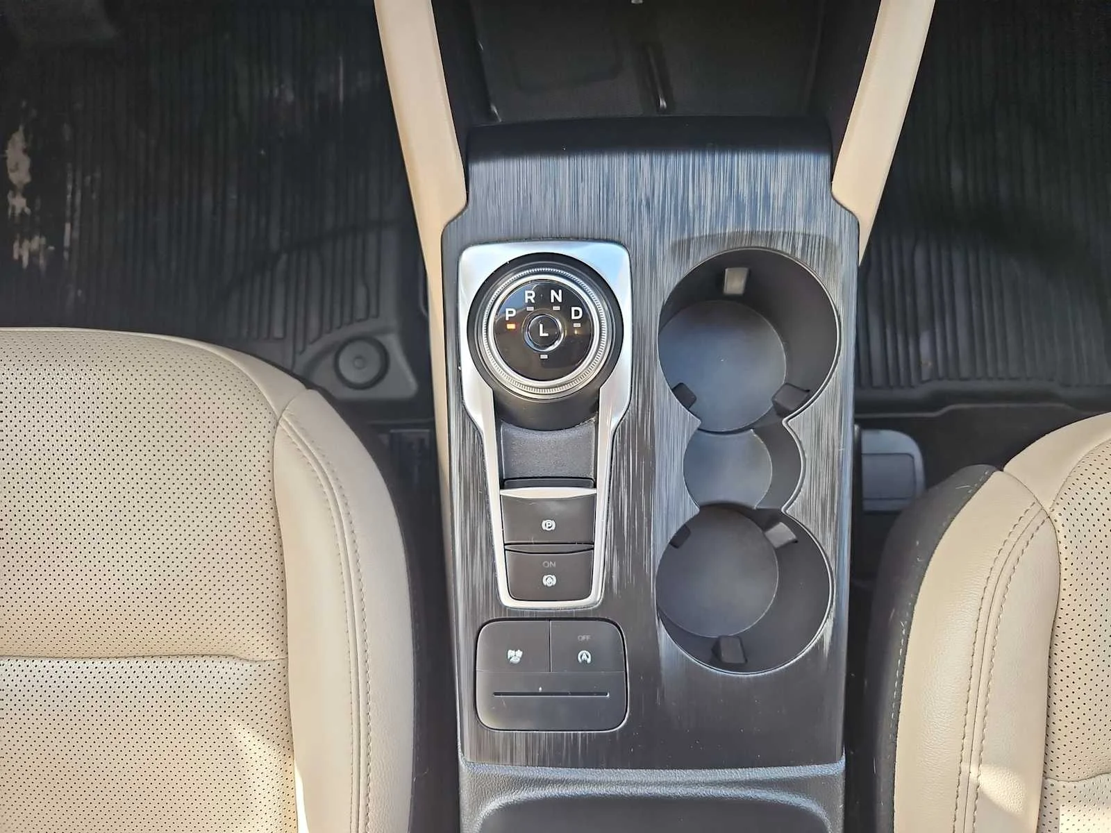 2022 Ford Escape SEL - Photo 19