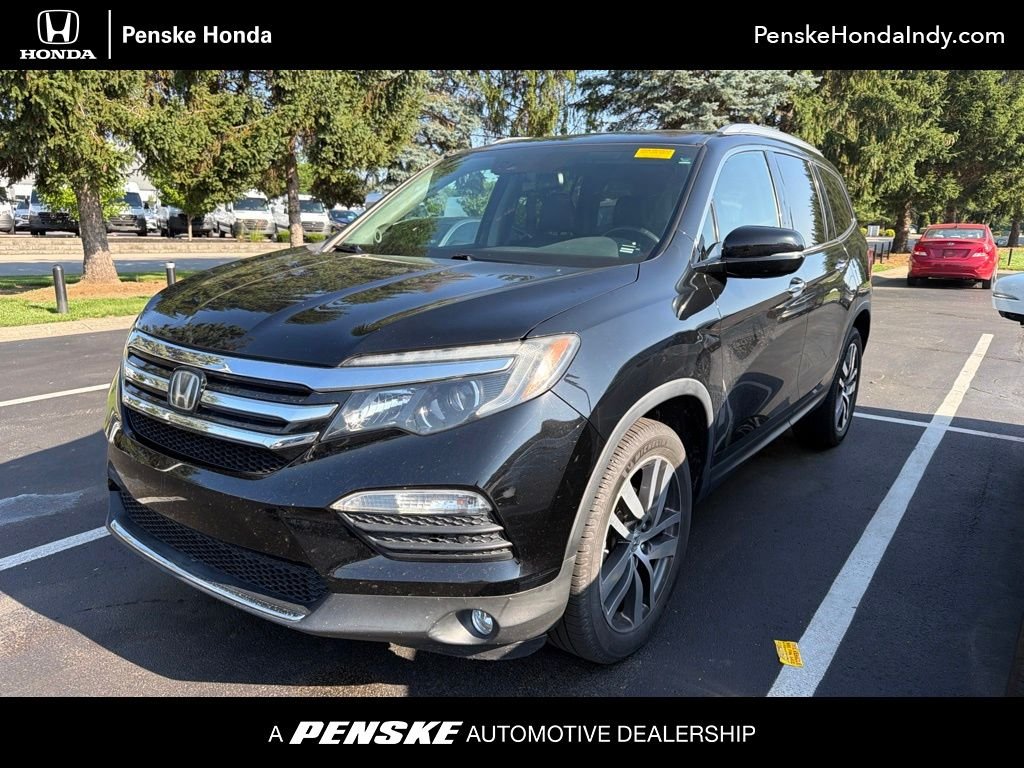 2017 Honda Pilot 4WD Elite's photo