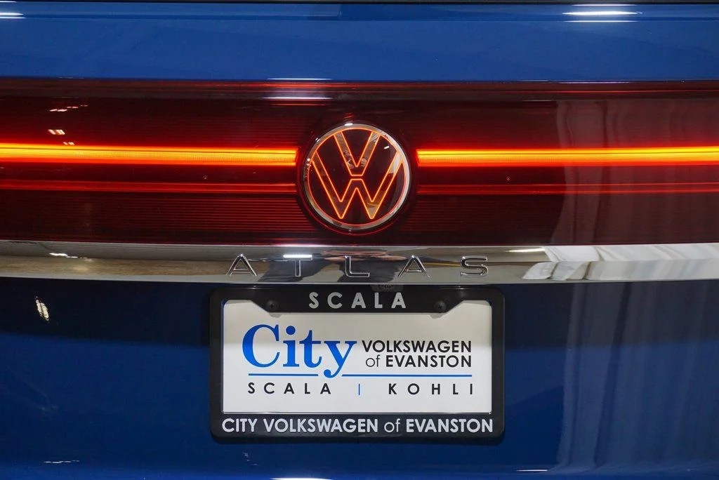 2025 Volkswagen Atlas Cross Sport SE w/Tech - Photo 38