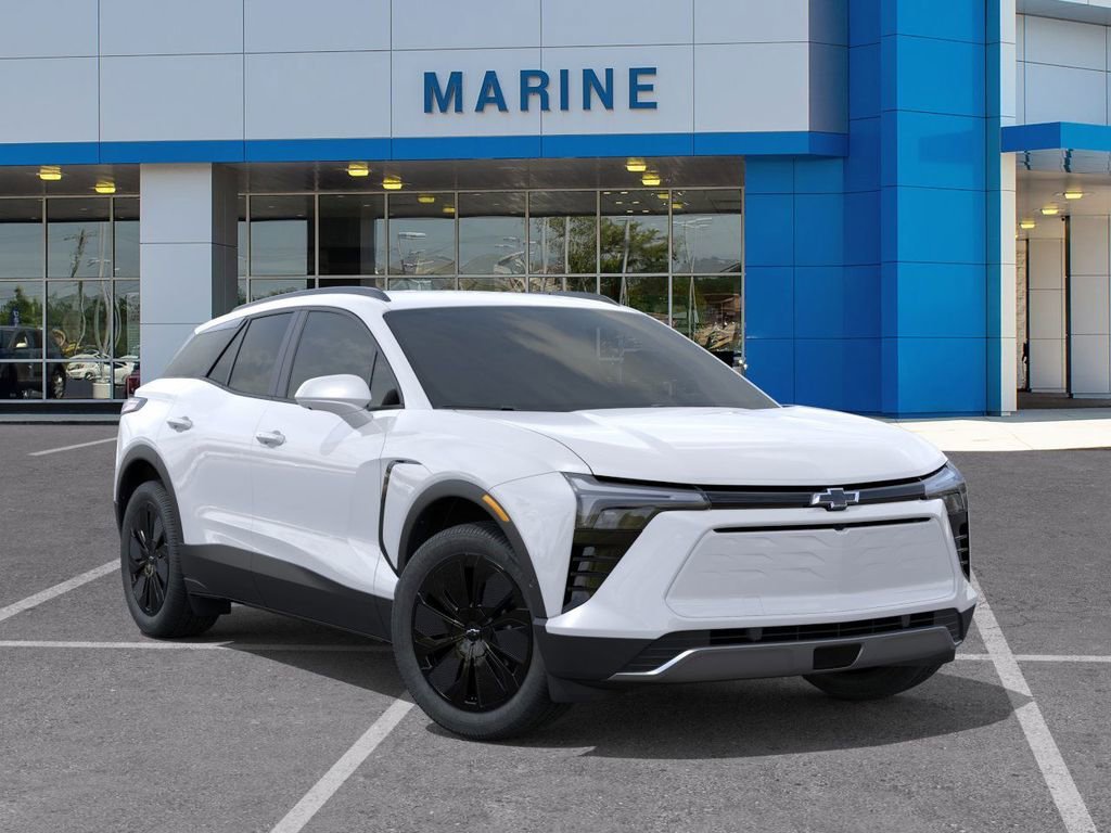 New 2026 Summit White Chevrolet LT image 7