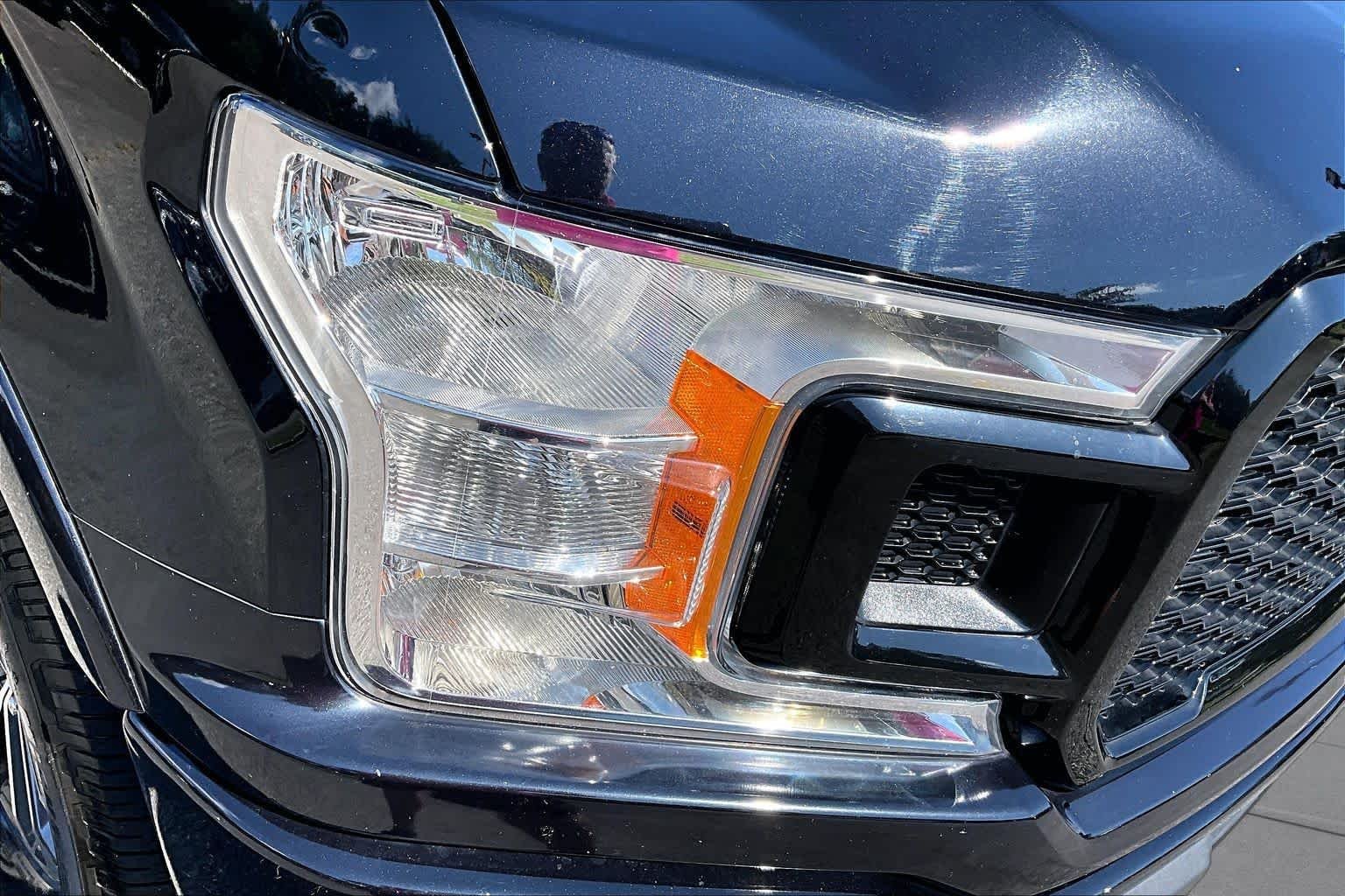 Used 2019 Agate Black Ford XLT image 27