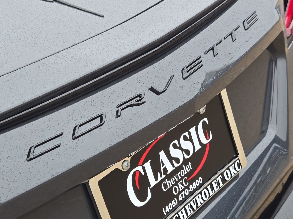New 2027 Pitch Gray Metallic Chevrolet 2LT image 6