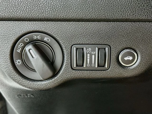 Certified Used 2022 Silver Dodge SXT image 21