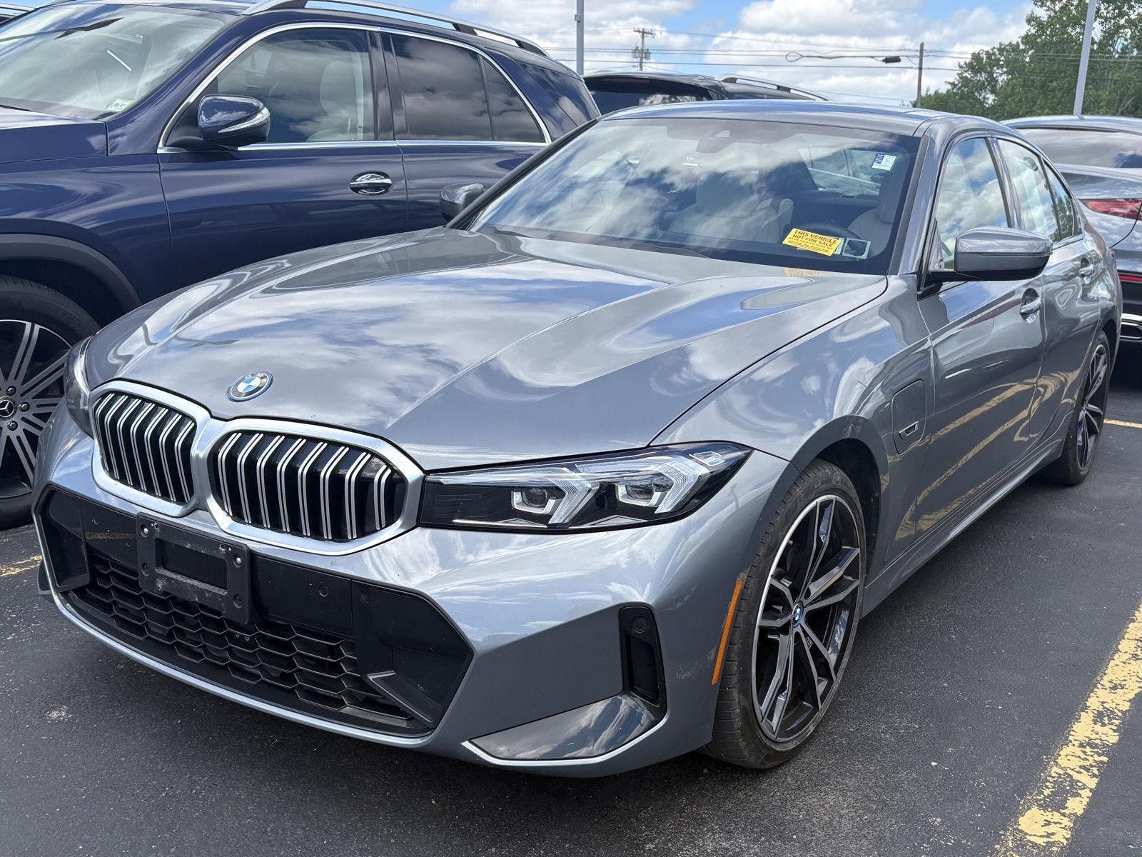 Used 2023 Skyscraper Grey Metallic BMW 330e xDrive image 3