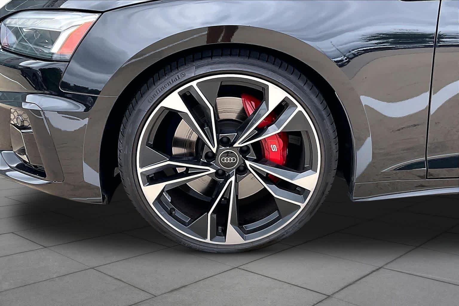 Used 2024 Mythos Black Metallic Audi Premium Plus image 10