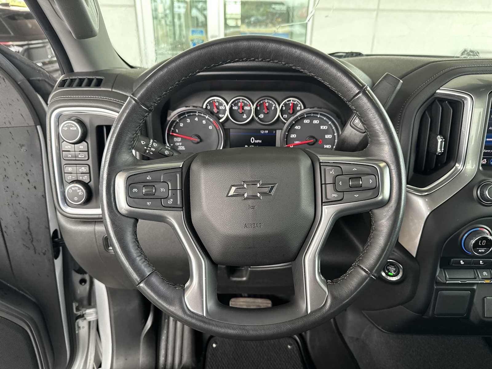 Used 2022 SILVER ICE METALLIC Chevrolet RST image 11
