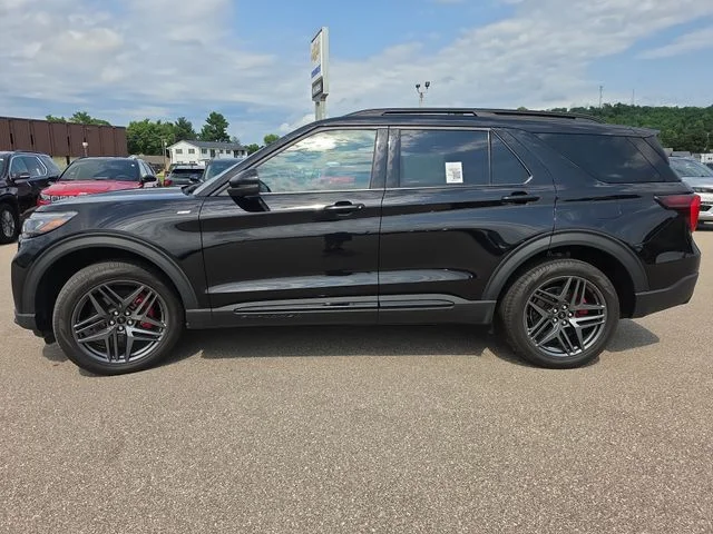 Used 2025 Black Metallic Ford ST-Line image 2