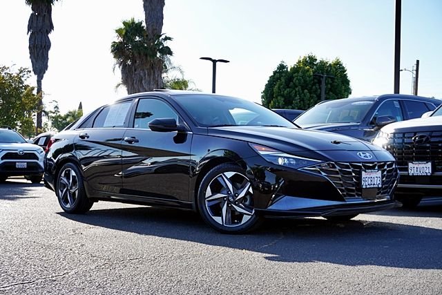 2023 Hyundai Elantra Limited