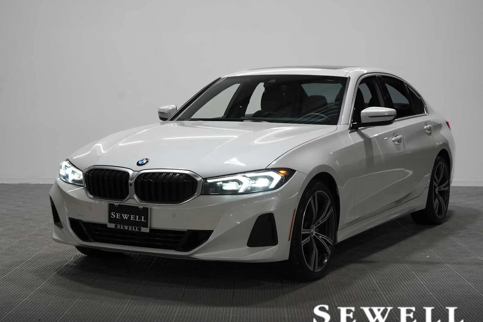 2024 BMW 3 Series 330i