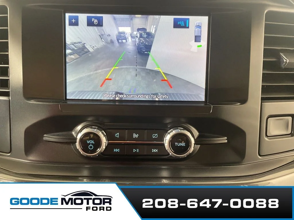 Certified Used 2023 Oxford White Ford XLT image 15