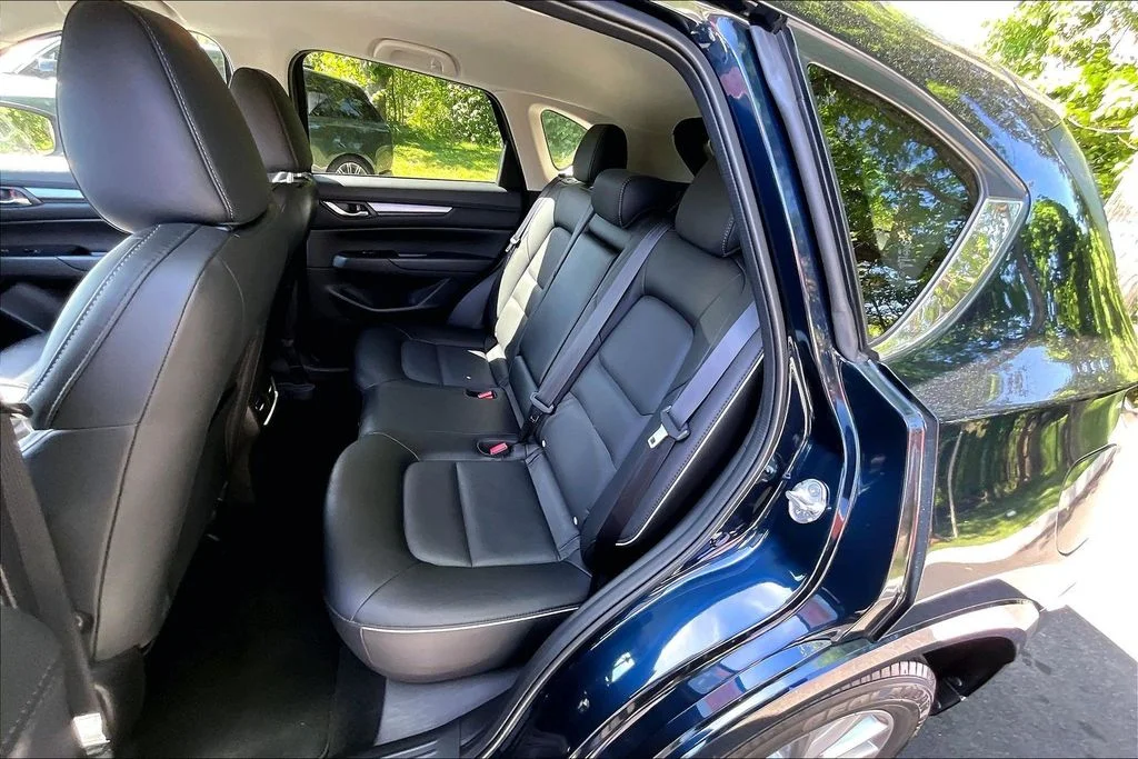 Used 2024 Blue Mazda 2.5 S Select Package ADVENTURE image 28