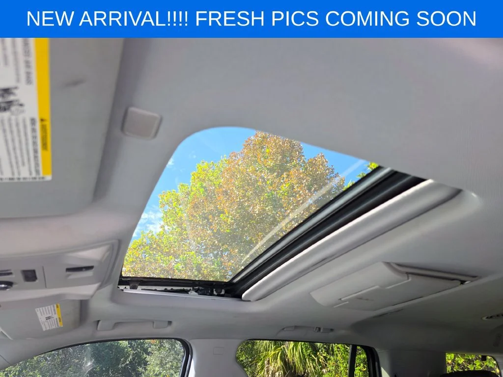Used 2019 BLACK Chevrolet LT image 5