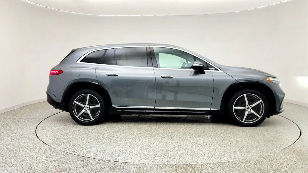 Used 2023 Selenite Grey Metallic Mercedes-Benz EQS 580 4MATIC® SUV, Exclusive w/ PRE-SAFE Rear Seat Package, HUD image 4