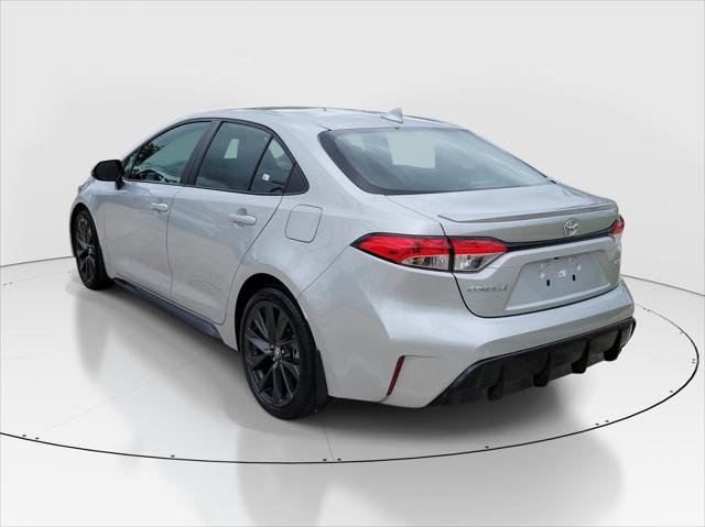 Certified Used 2024 SILVER ME. Toyota  image 5