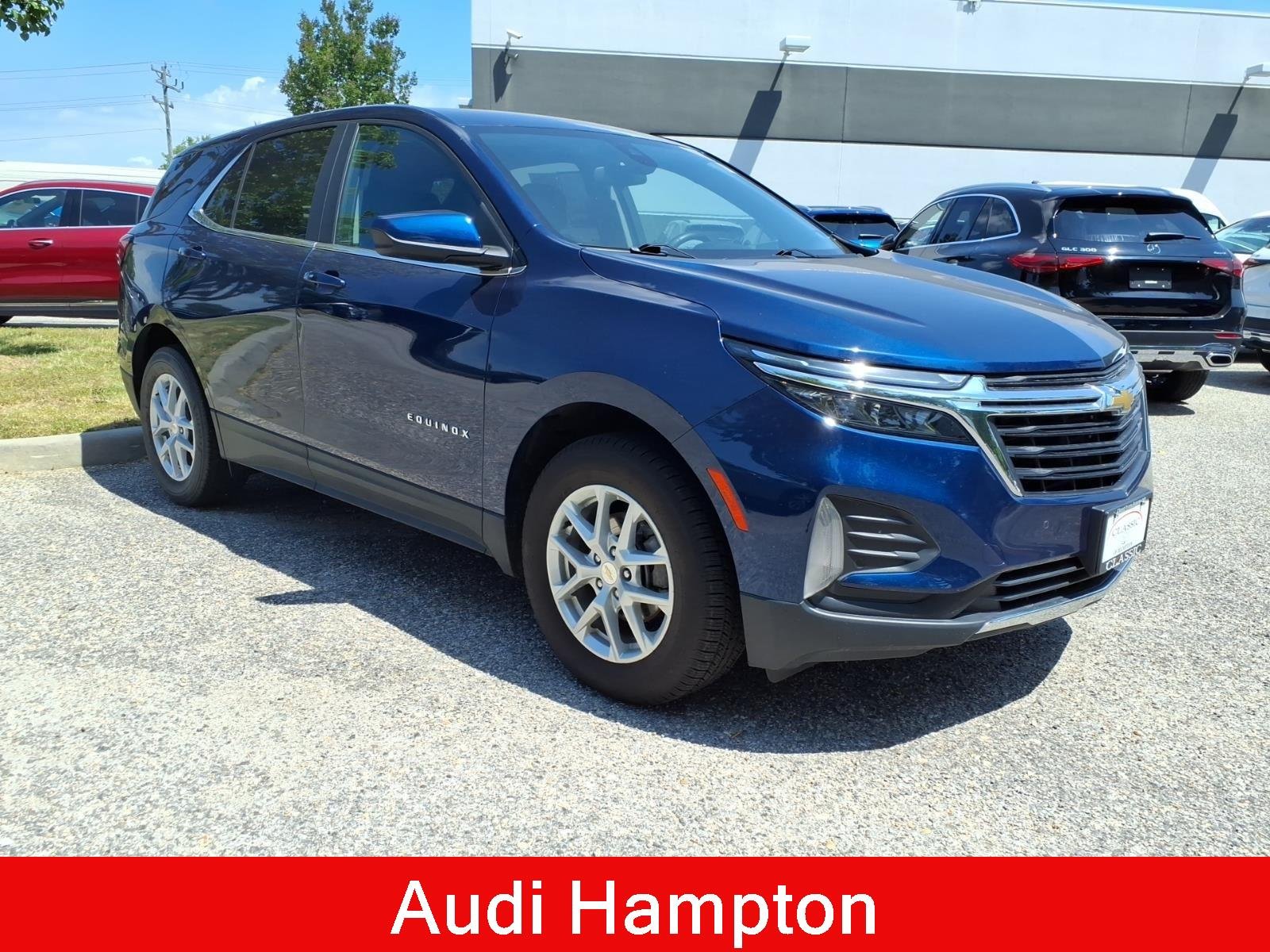 Used 2022 Blue Glow Metallic Chevrolet LT image 4