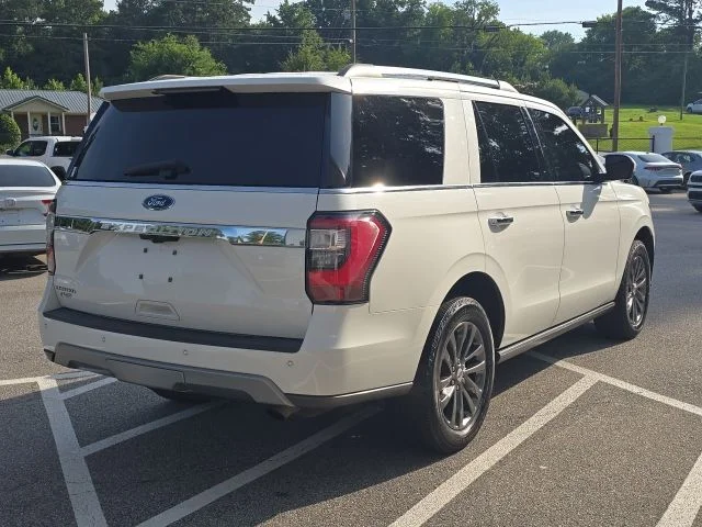 Used 2021 White Ford Limited image 5