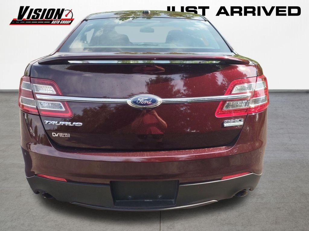 Used 2018 Red Ford SHO image 4