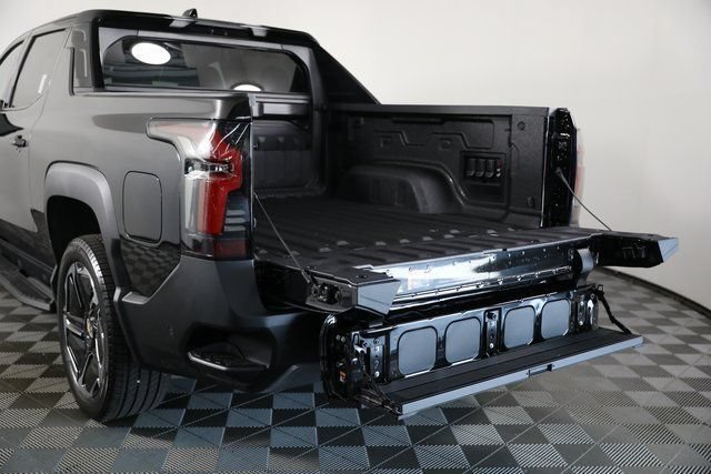 New 2026 Black Chevrolet LT - Max Range image 22