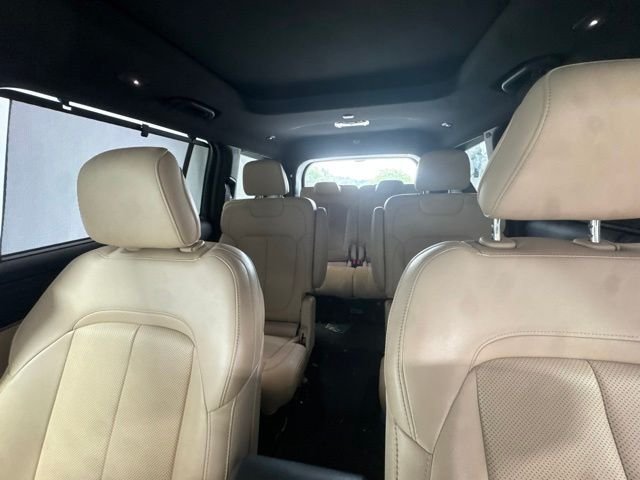 Used 2023 Black Jeep Limited image 17