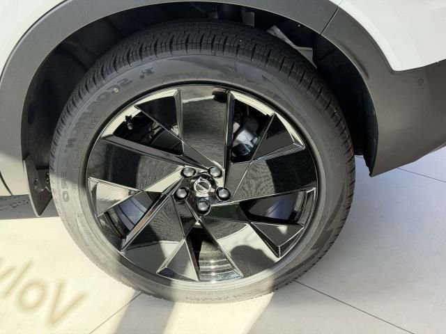 2026 Volvo XC40 Ultra Black Edition - Photo 30