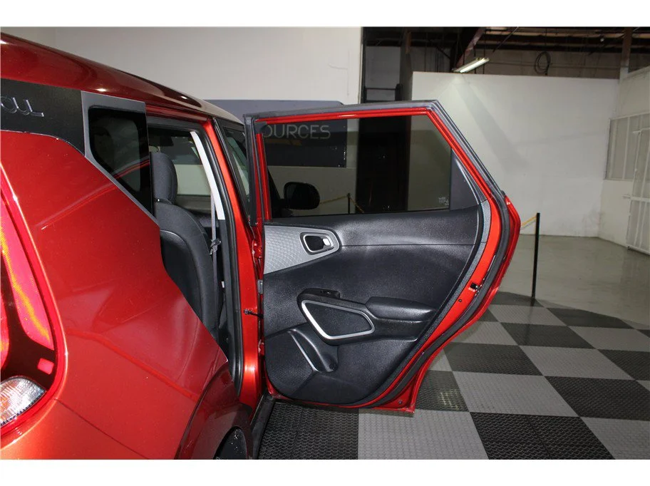 Used 2020 Mars Orange Kia LX image 21