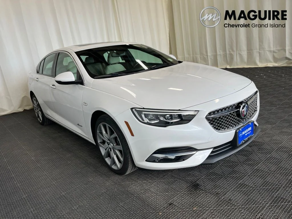 Used 2019 White Buick Avenir image 30