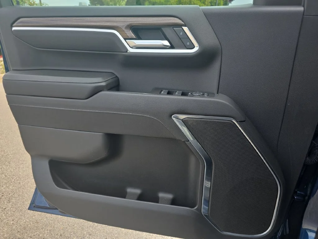 2023 Chevrolet Silverado 1500 RST - Photo 23