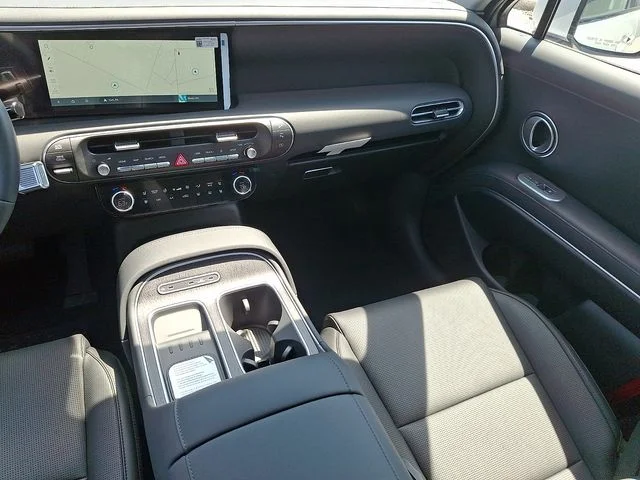 New 2026 Silver Hyundai Limited image 11