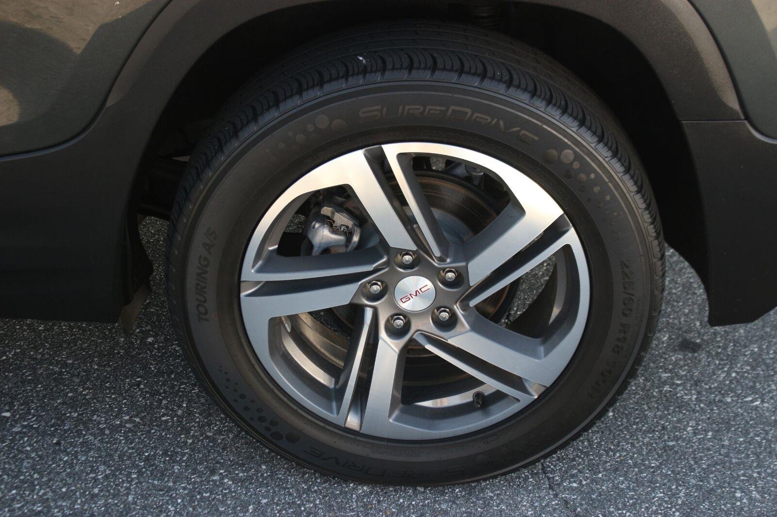 Used 2021 GRAPHITE GRAY METALLIC GMC SLT image 37