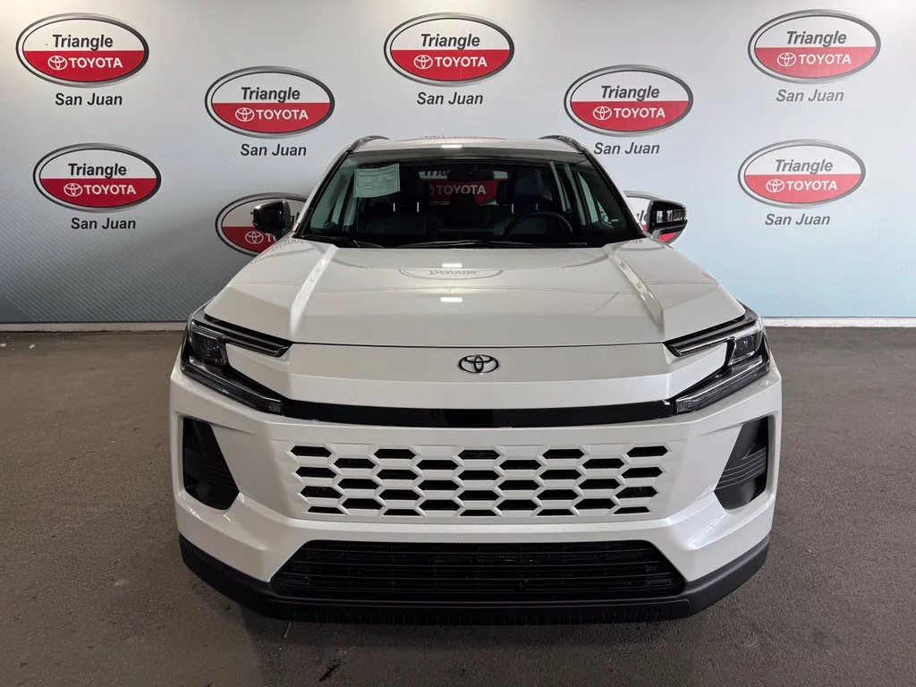 New 2026 White Toyota XLE Premium image 2