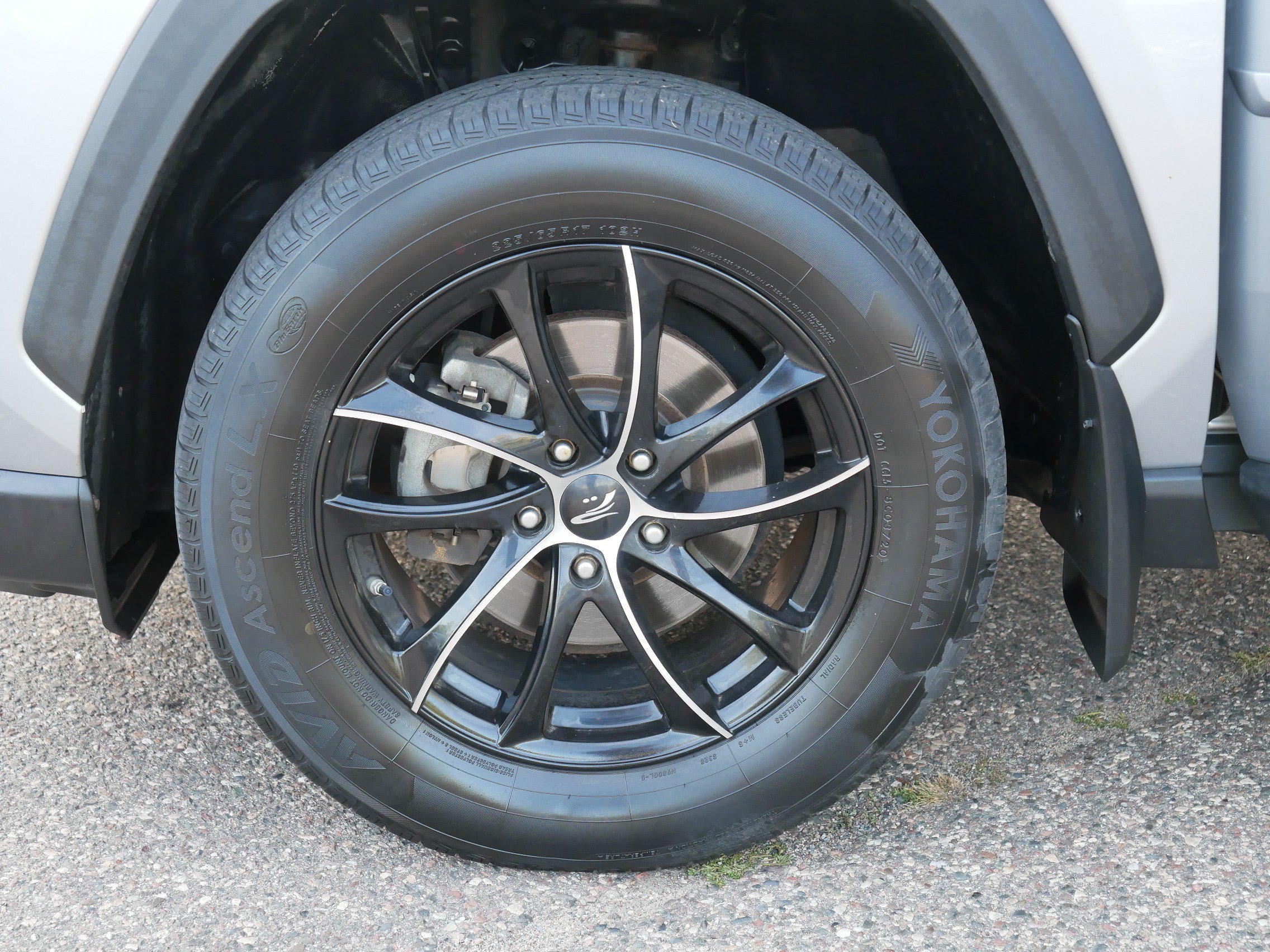 Used 2019 Silver Sky Metallic Toyota XLE image 15