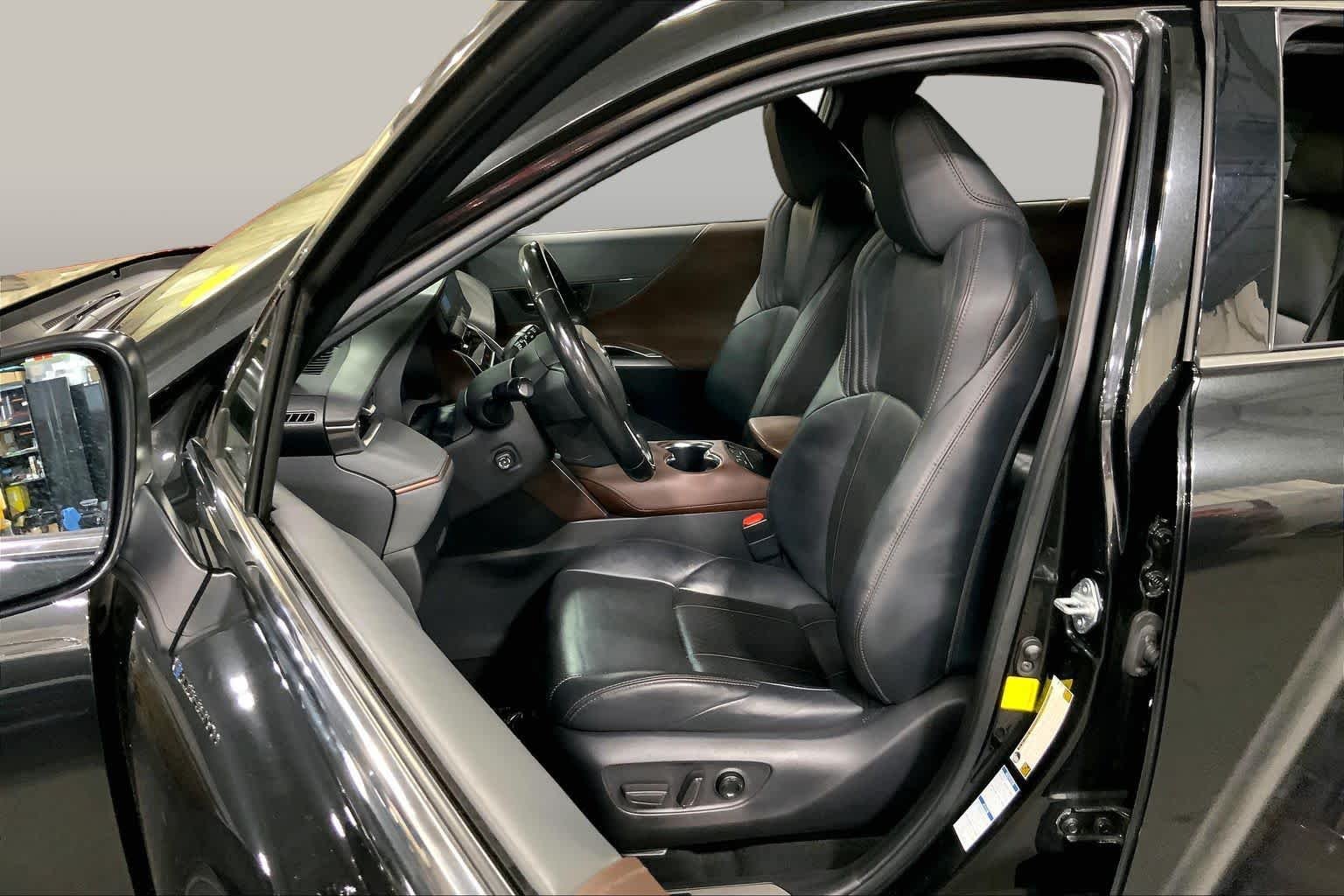 Pre-Owned 2021 Toyota Venza XLE