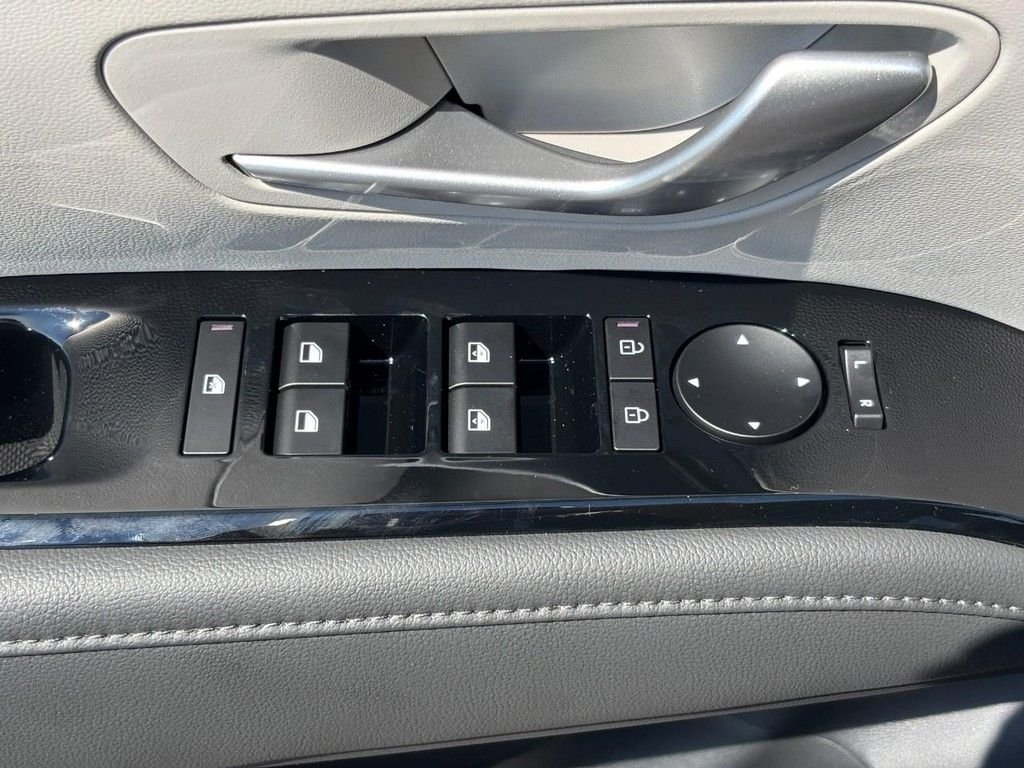 New 2026 Gray Hyundai Limited FWD image 39