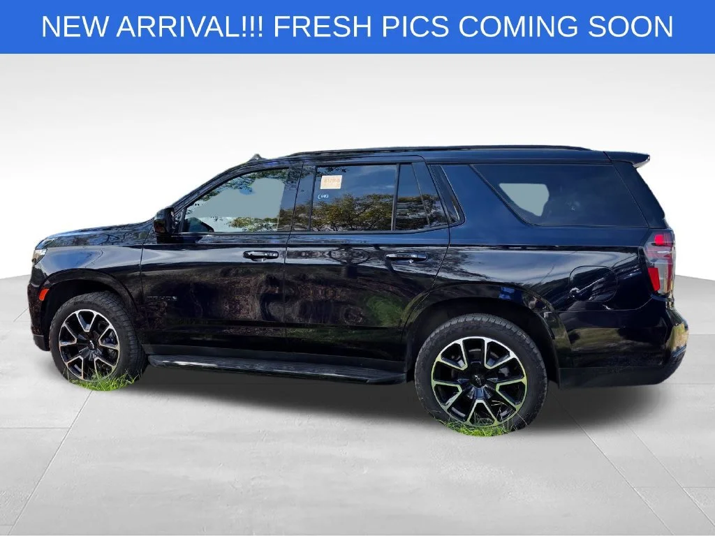 Used 2022 MIDNIGHT BLUE METALLIC Chevrolet RST image 3