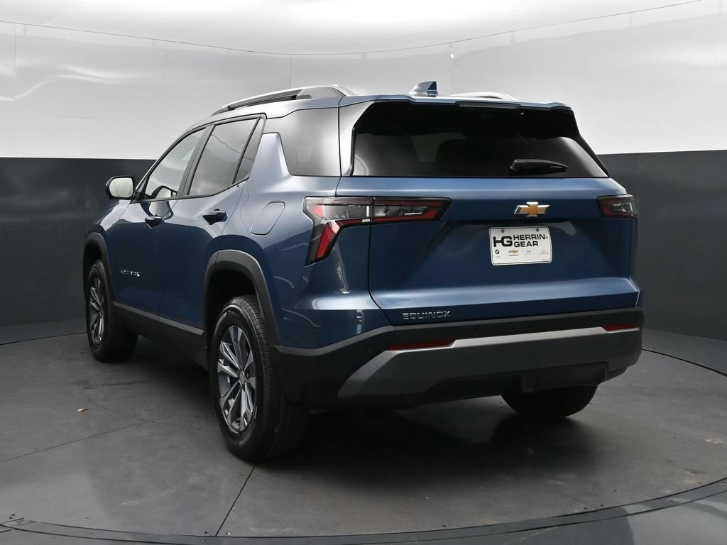 2027 Chevrolet Equinox LT - Photo 5