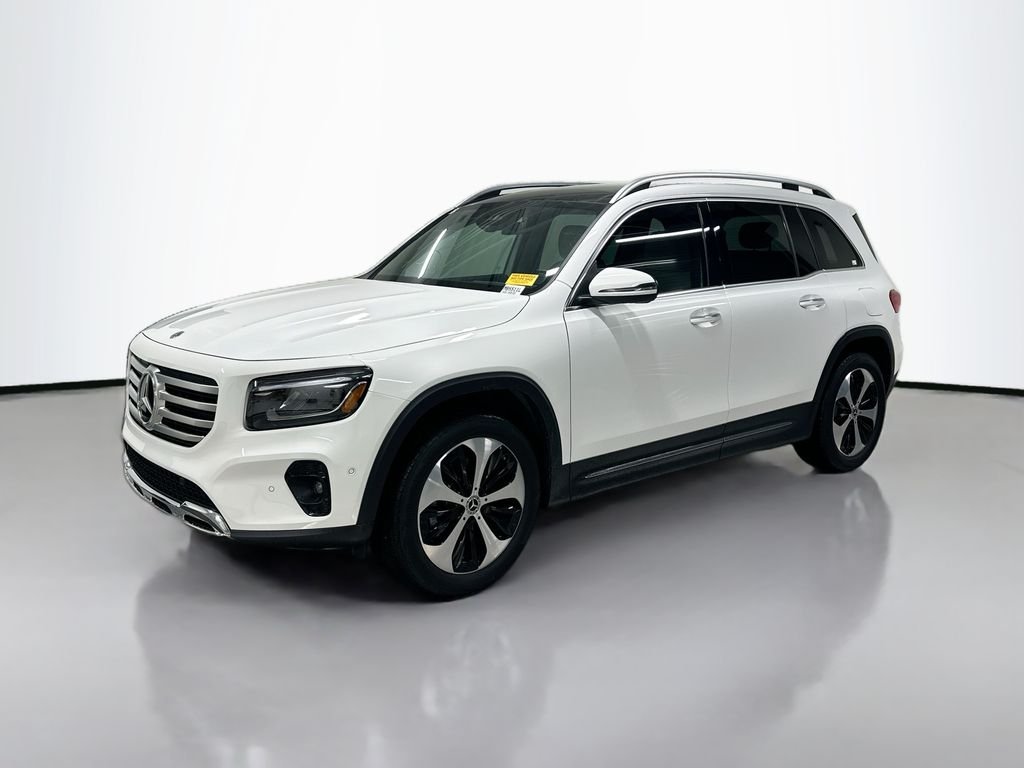 Used 2026 White Mercedes-Benz GLB 250 image 1