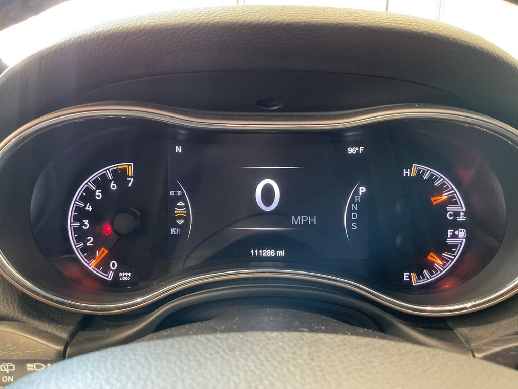 Used 2015 White Jeep Limited image 22
