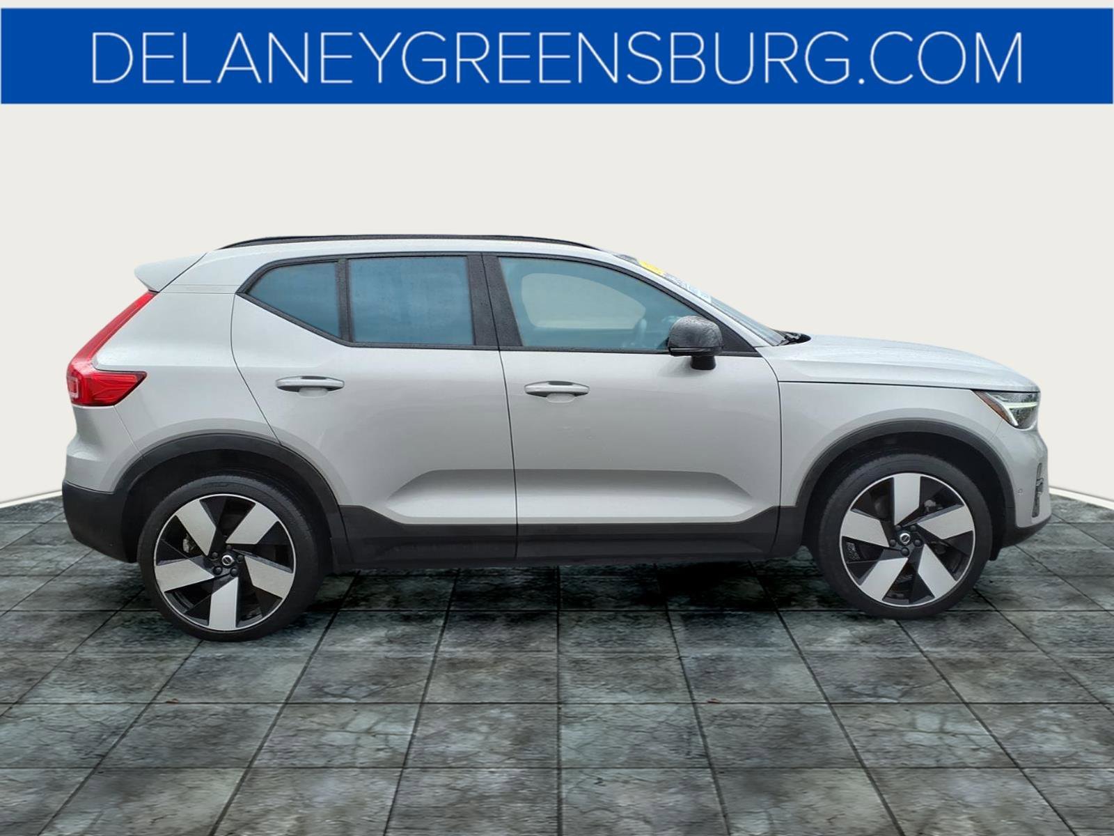 Used 2023 Volvo XC40 Ultimate with VIN YV4ED3UM5P2938175 for sale in Greensburg, PA