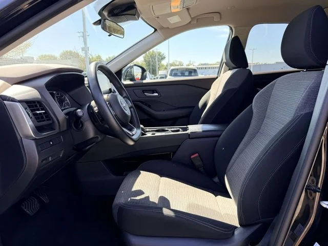 Used 2023 Black Nissan SV image 16