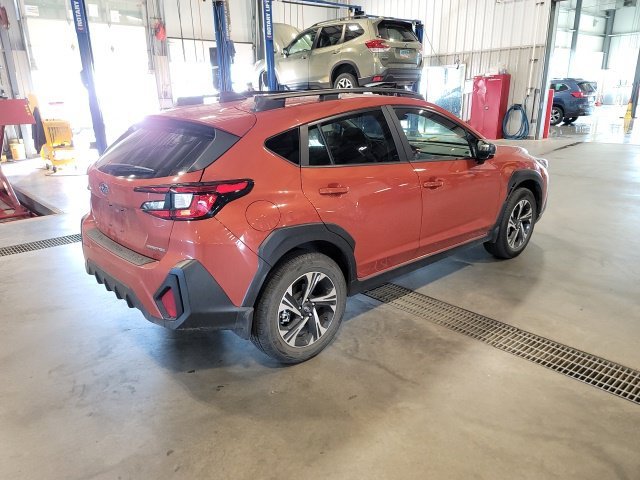Used 2024 Pearl Subaru Premium image 7