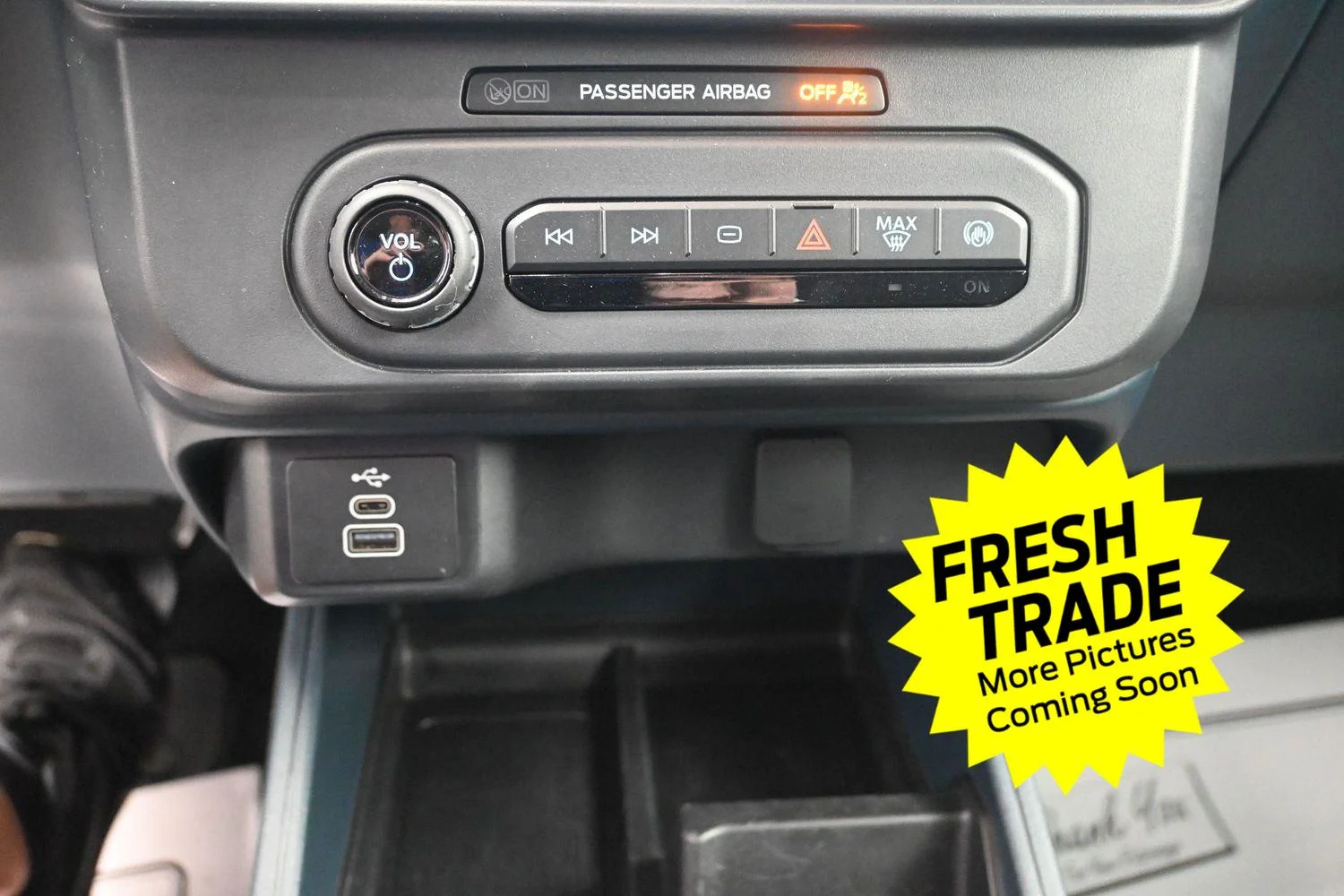 Used 2025 Shadow Black Ford XL image 27