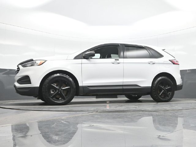 2022 Ford Edge SE - Photo 21