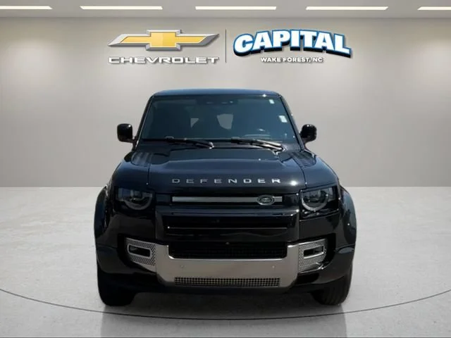 Used 2022 Black Land Rover 110 SE image 8