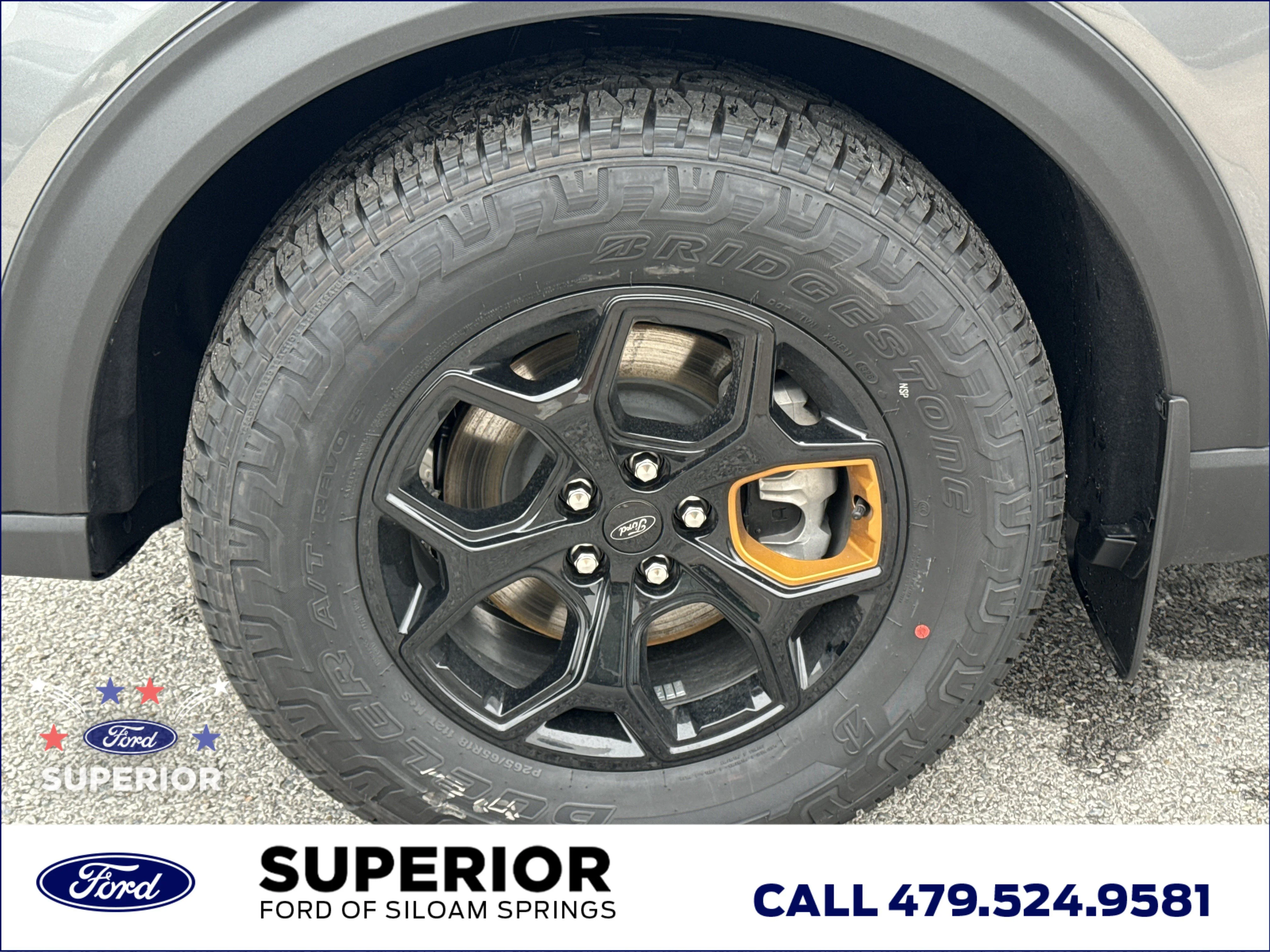 New 2026 Carbonized Gray Metallic Ford Tremor 4WD image 15